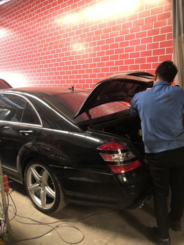 garage sửa chữa xe mercedes