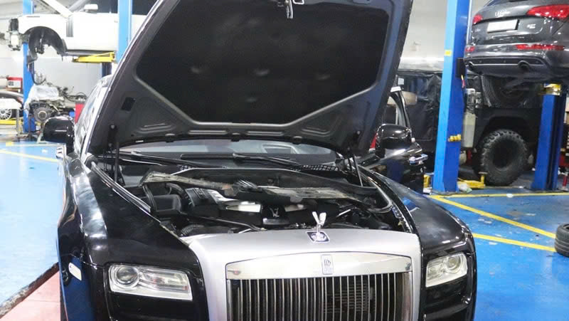 gara sửa chữa rolls royce