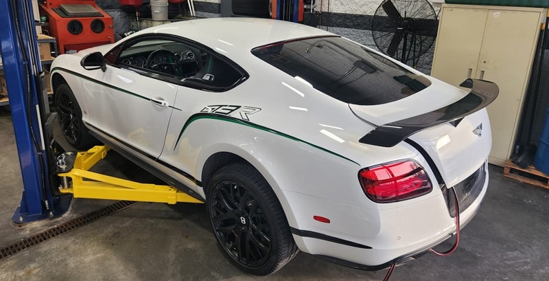 gara chuyên sửa chữa bentley